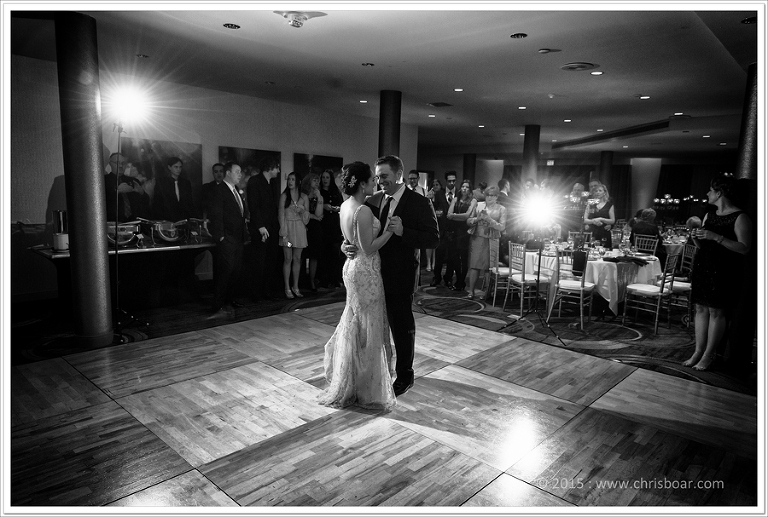 delta-resort-victoria-wedding-first-dance