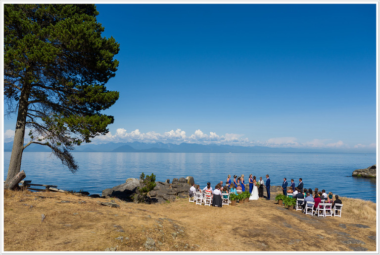 Dragons Lodge wedding Gabriola 