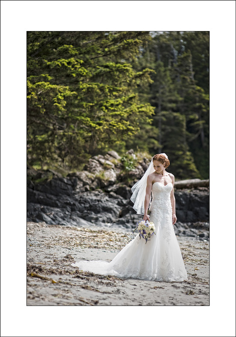 Ucluelet wedding photo