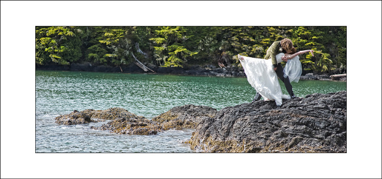 Ucluelet wedding photo