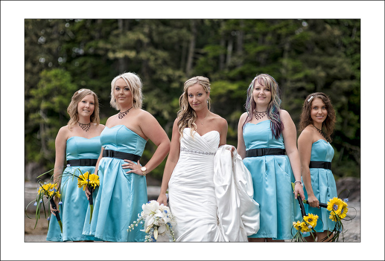 Ucluelet Black Rock wedding photo M&J 2