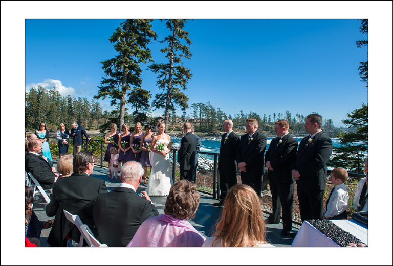 Ucluelet Black rock wedding photo L&A 3