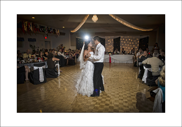 Nanaimo Yacht club wedding photo2