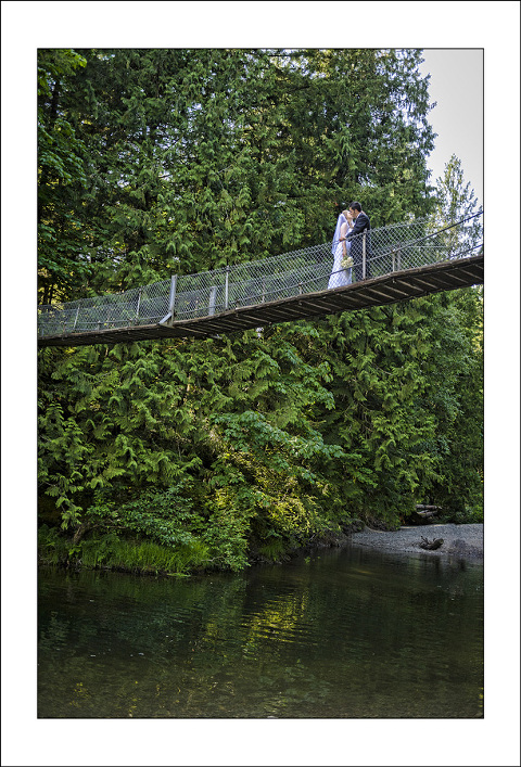 Arbutus Ridge Golf club Duncan BC wedding photos 7
