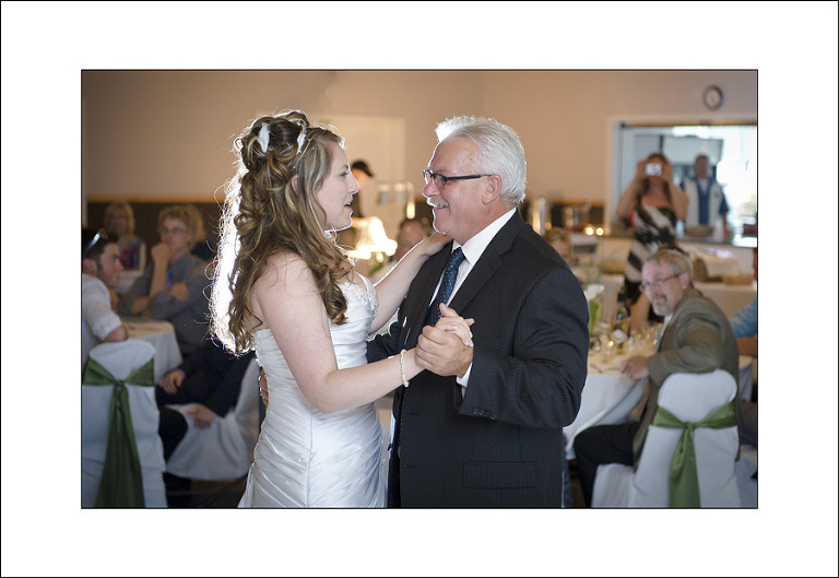 Nanaimo Neck Point wedding photo A&E5
