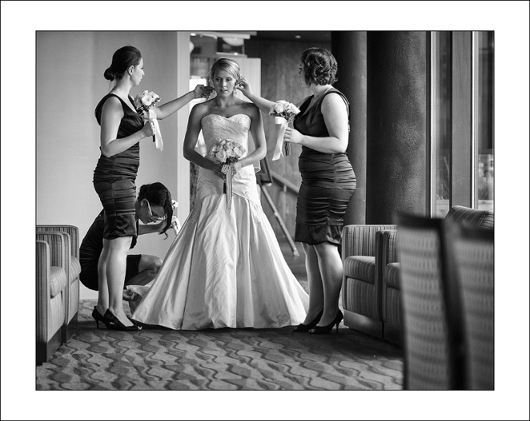 Ucluelet Black Rock wedding photo of J&S 3