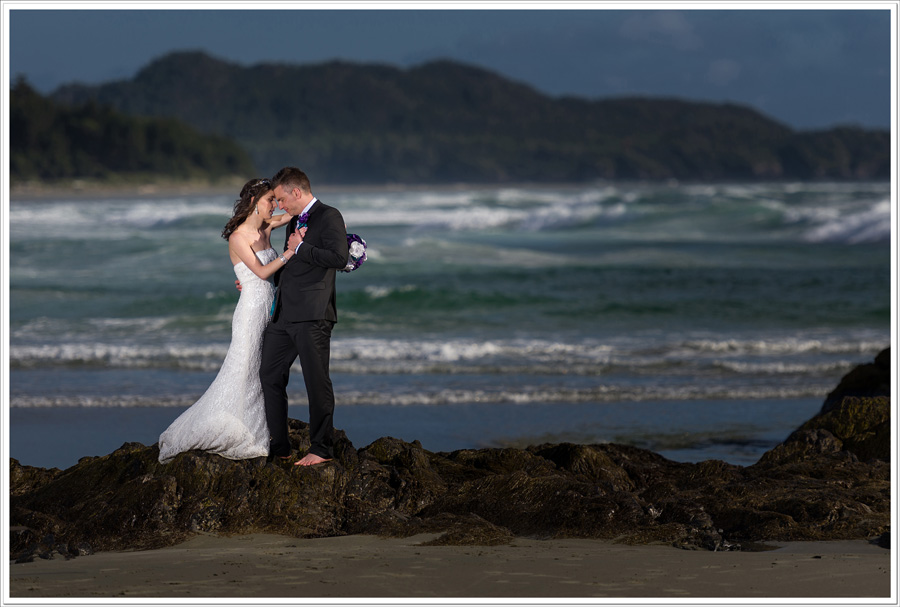 Chesterman Beach wedding couple