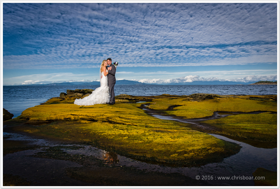 Tigh Na Mara Parksville wedding