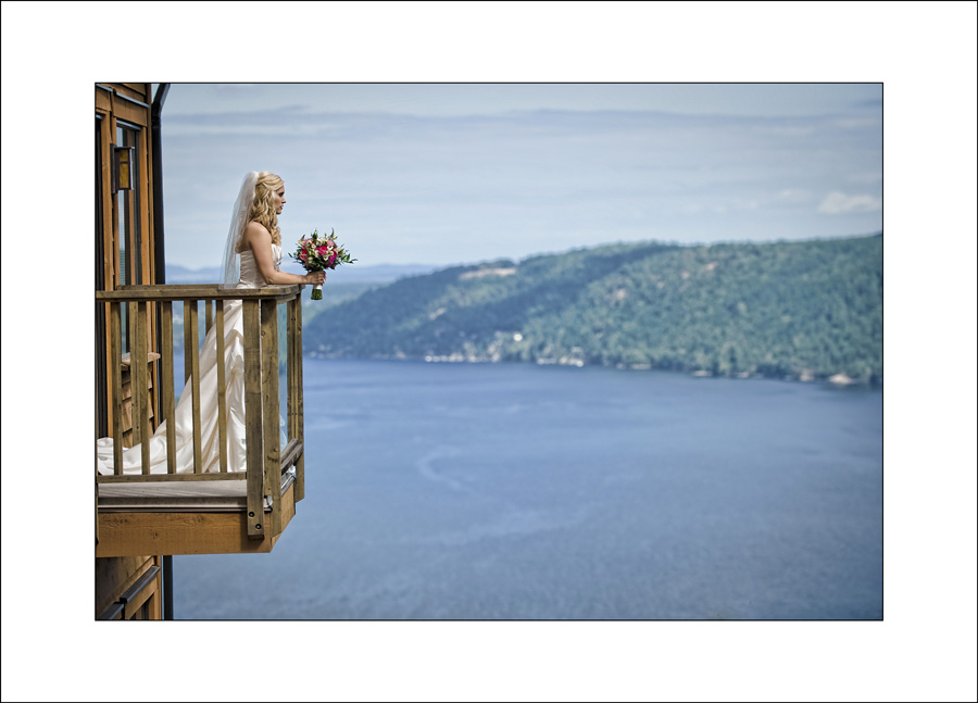 Malahat Mountain Inn Arbutus Ridge golf club wedding photo DS2