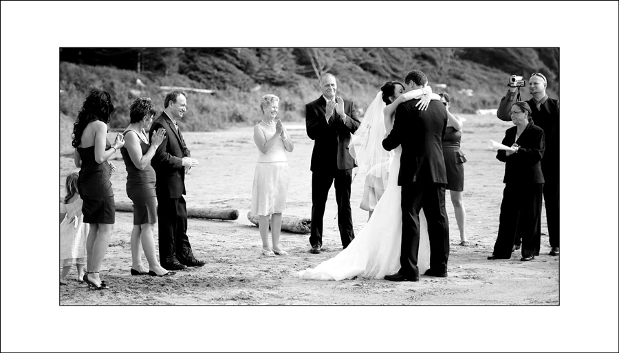 Long Beach Lodge wedding photo by www.chrisboar.com Long Beach Lodge wedding photo by www.chrisboar.com