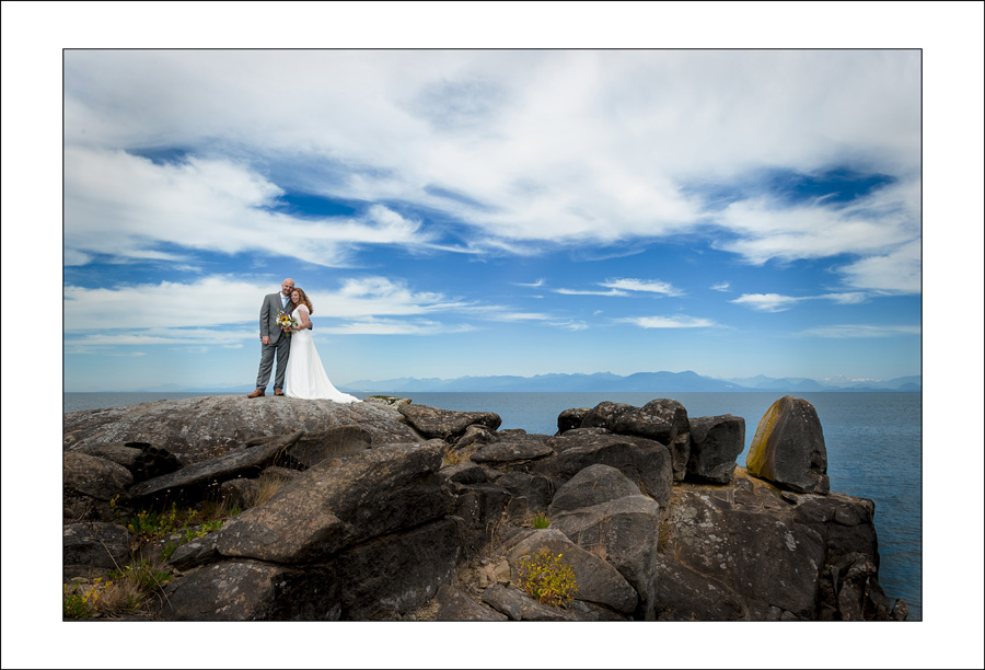 Gabriola Island Dragons Lodge wedding photo A&D 1