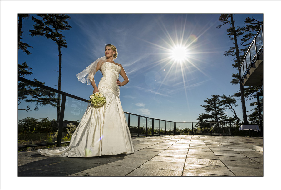 _D3A2764 Ucluelet Black Rock wedding photo of J&S 1