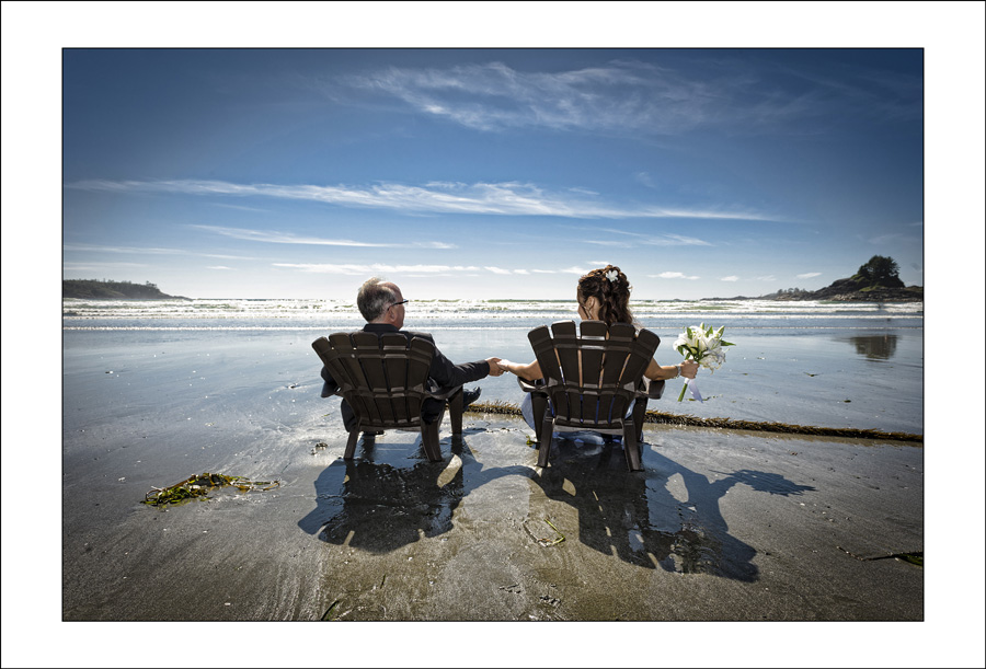_D3A7193 Tofino Long Beach Lodge wedding photo O&M 1