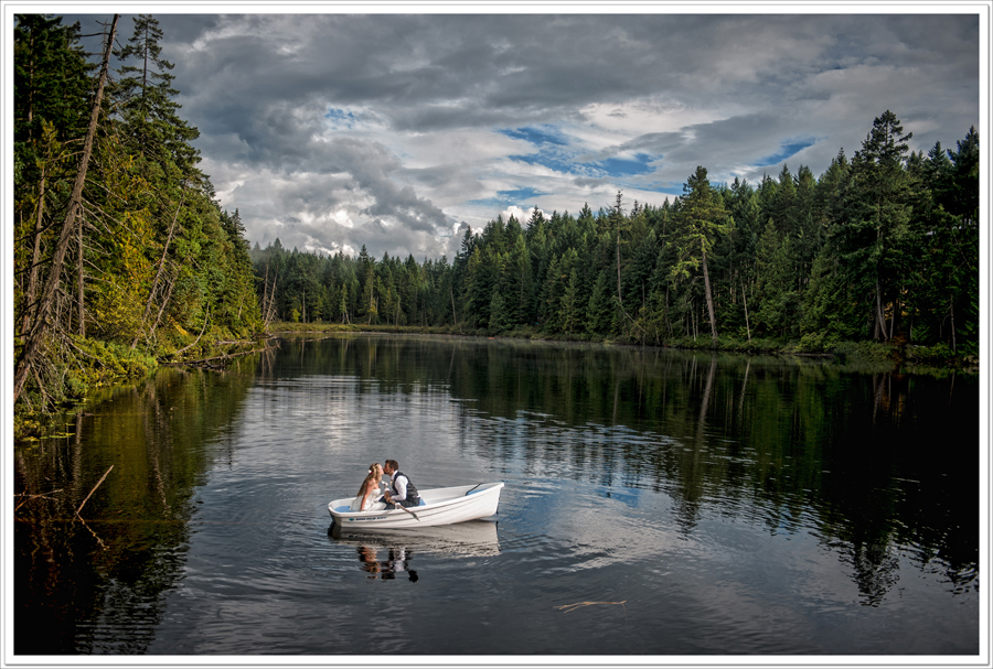 nanaimo-lake-wedding-photo